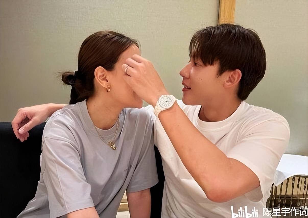 泰国明星情侣mark prin和kimberley婚礼时间或将明年7月:各自新泰剧