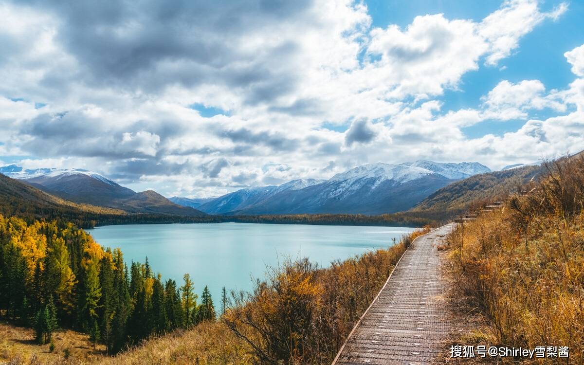 中国面积最大的景区，相当于304个澳门，共有大小景点55处，深度游3天都不够