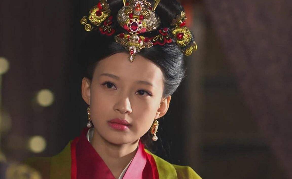 孙怡也已经凭借2014年出演的电视剧《芈月传》成名