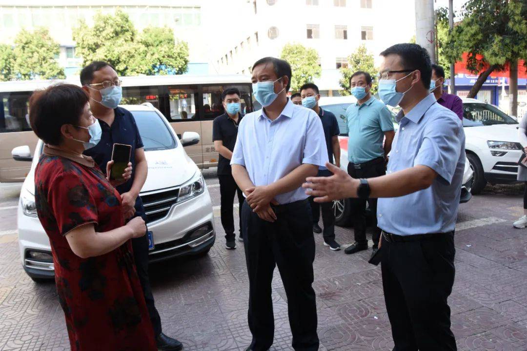 镇平县委书记艾进德专题督导疫情防控工作_玉都_人员_场所