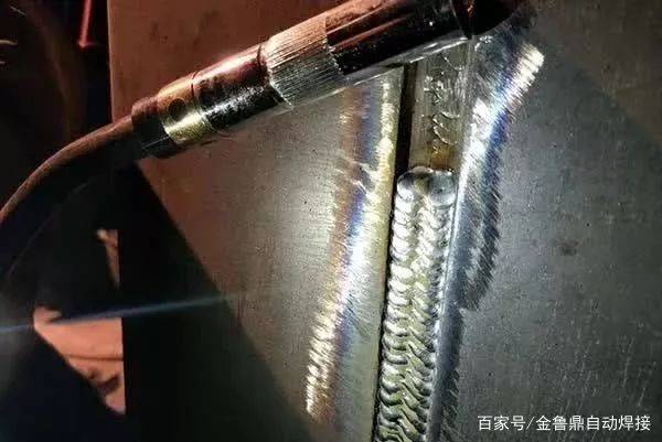 還在犯愁焊接參數只需三招教你學會二保焊電流和電壓的匹配