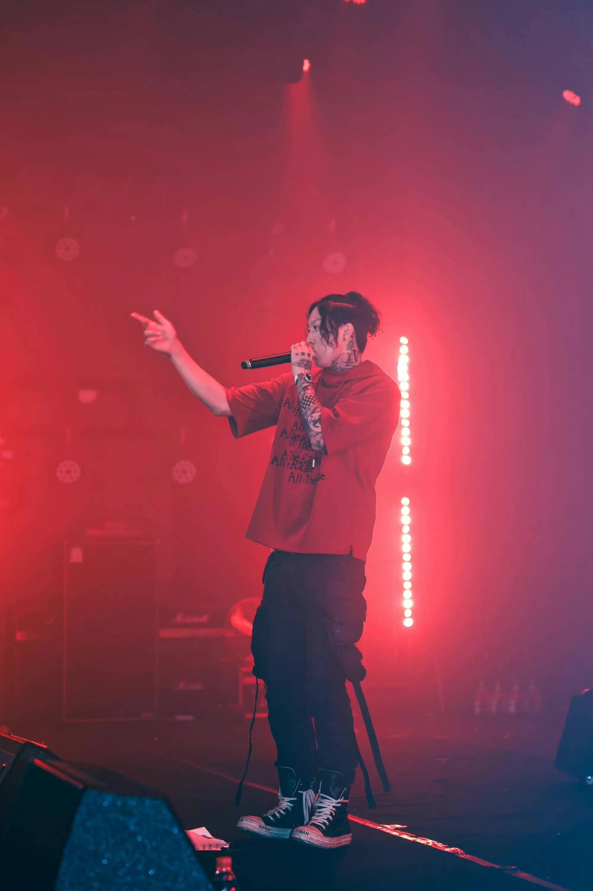 杨俊逸2022「风靡一时」全国巡演票价:普通票300 vip票460【苏州】psy