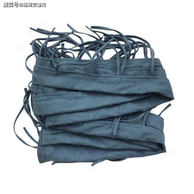 8,子弹袋腰带也并不是每一个红军战士都可以拥有的,一般主要配发给