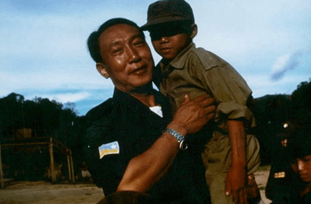 真正的"大毒枭",私人武装人数达6个师,正规军都不敢惹_金三角_毒品