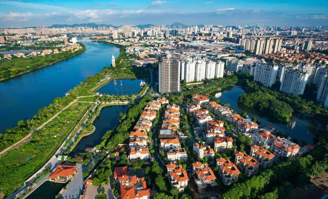 镜头里的金海岸花园,鎏金时代的惬意生活!_户型_获奖_入围奖