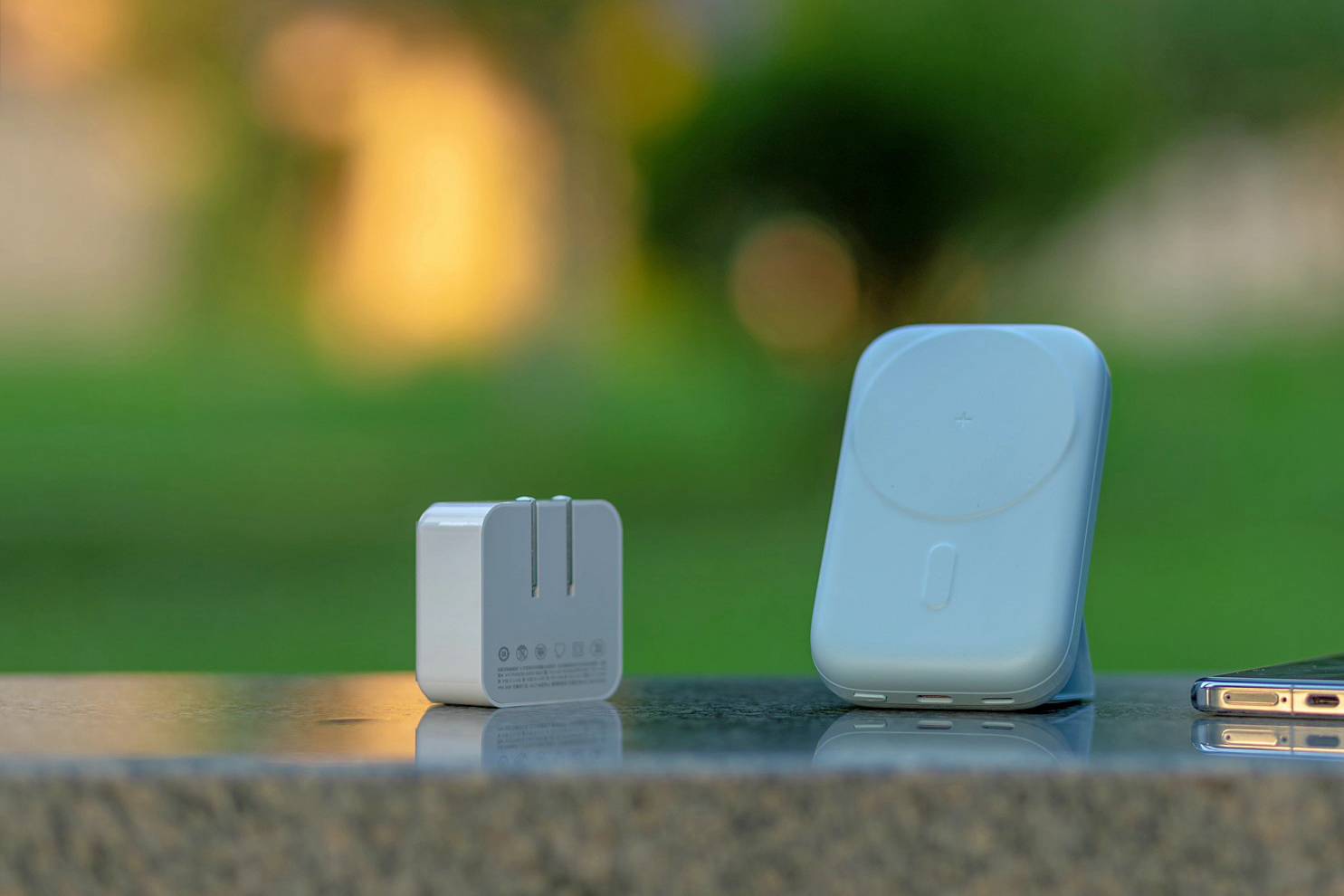 素乐35W氮化镓双C充电器,轻量化设计,又一款苹果平替好产品