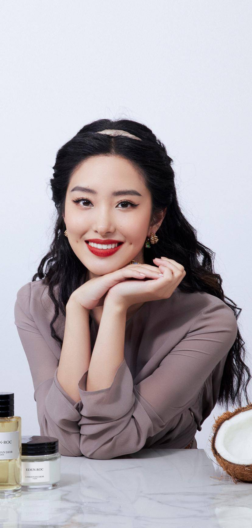 "冯女郎"出道,被称为小刘亦菲,今新剧又飒又美,网友:惊艳_杨采钰_作品