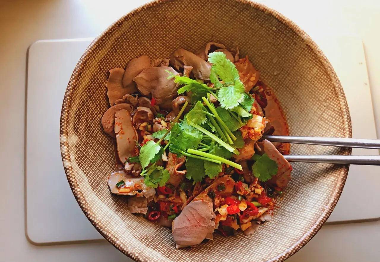 夏日美食推荐教你营养解馋的凉拌腰片爽口美味超过瘾吃嗨了