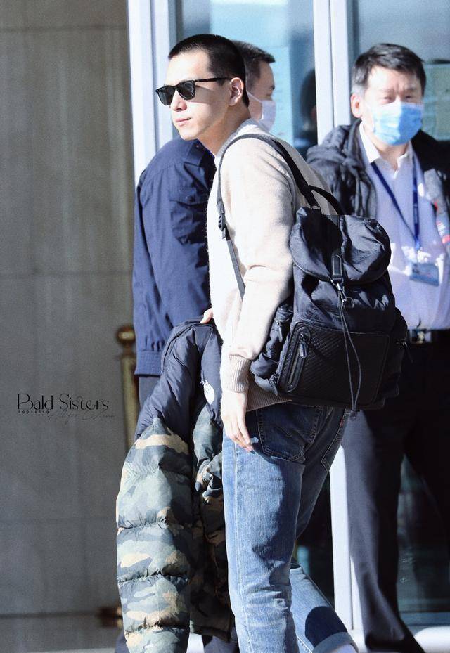 李现在北电打篮球更火了!