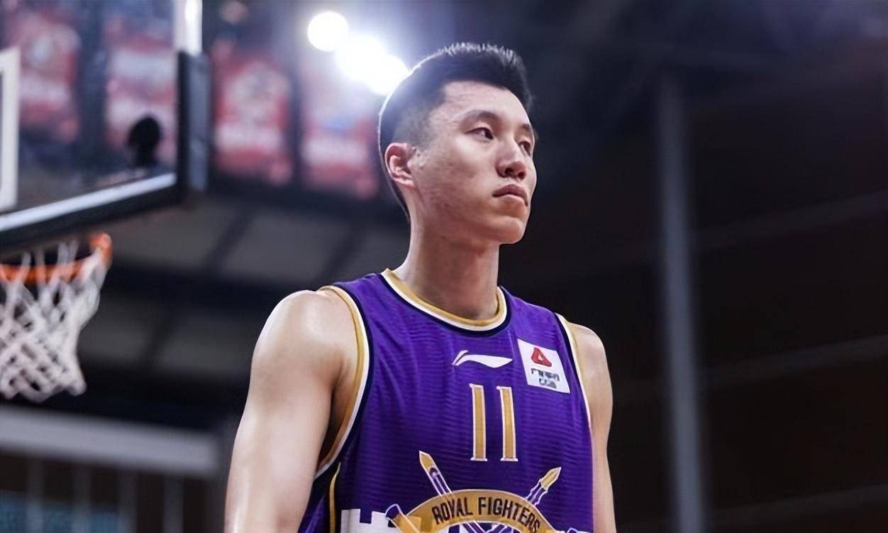 曝侯逸凡将加盟上海三人篮球俱乐部 下周重庆站有望登场