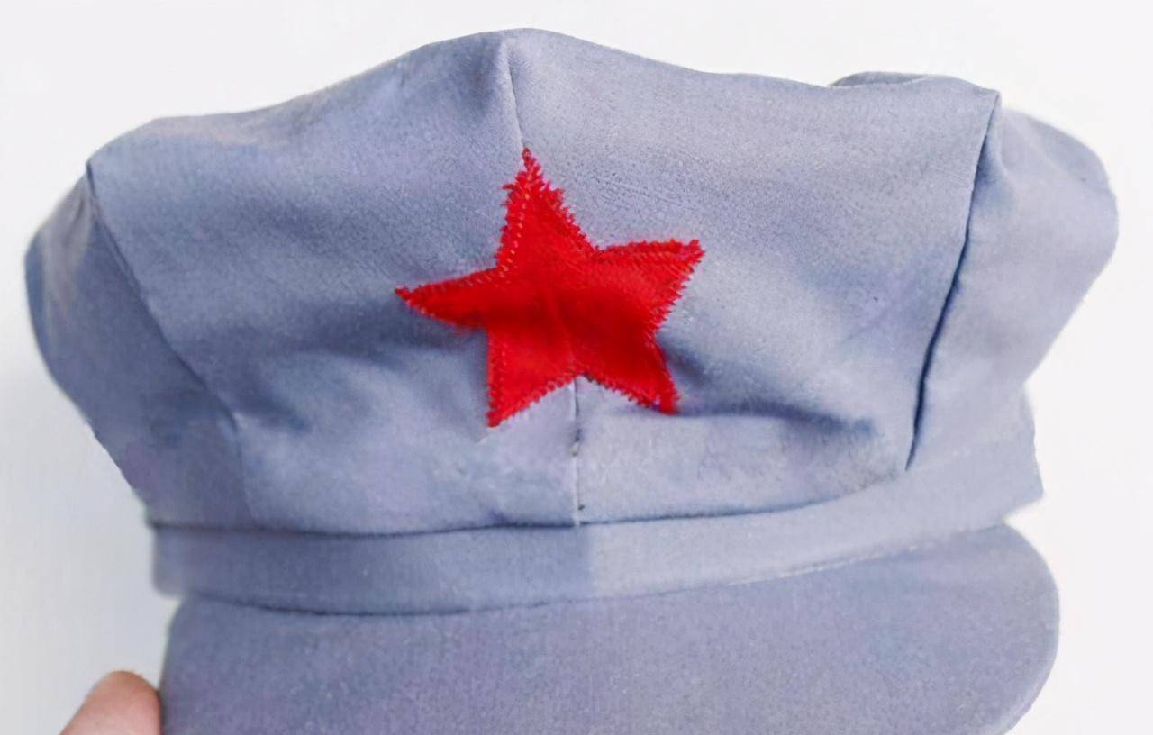 部队贝雷帽黑色蓝色军绿色贝雷帽子男女版带帽徽绣花保安帽出口-阿里巴巴
