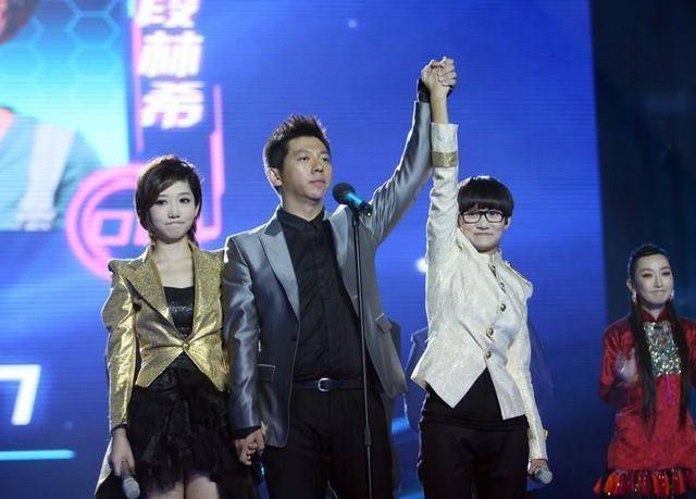 《超女》冠军,出道后资源惨淡,做过出租车司机_段林希_刘忻_节目