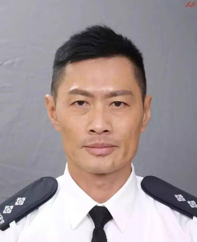 57岁男星黄德斌重回观众视野,40岁才有代表作_剧集_大叔_香港