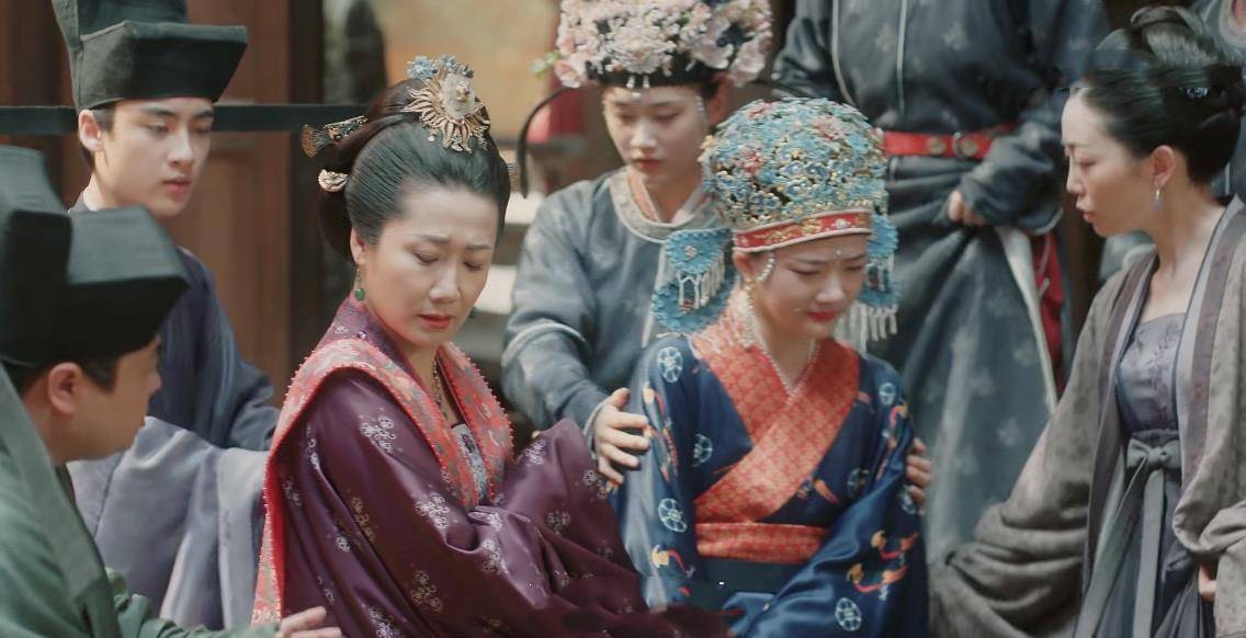 《清平乐》李玮庶母对徽柔动粗,官家却原谅,其实是怕宗实不善待_赵祯