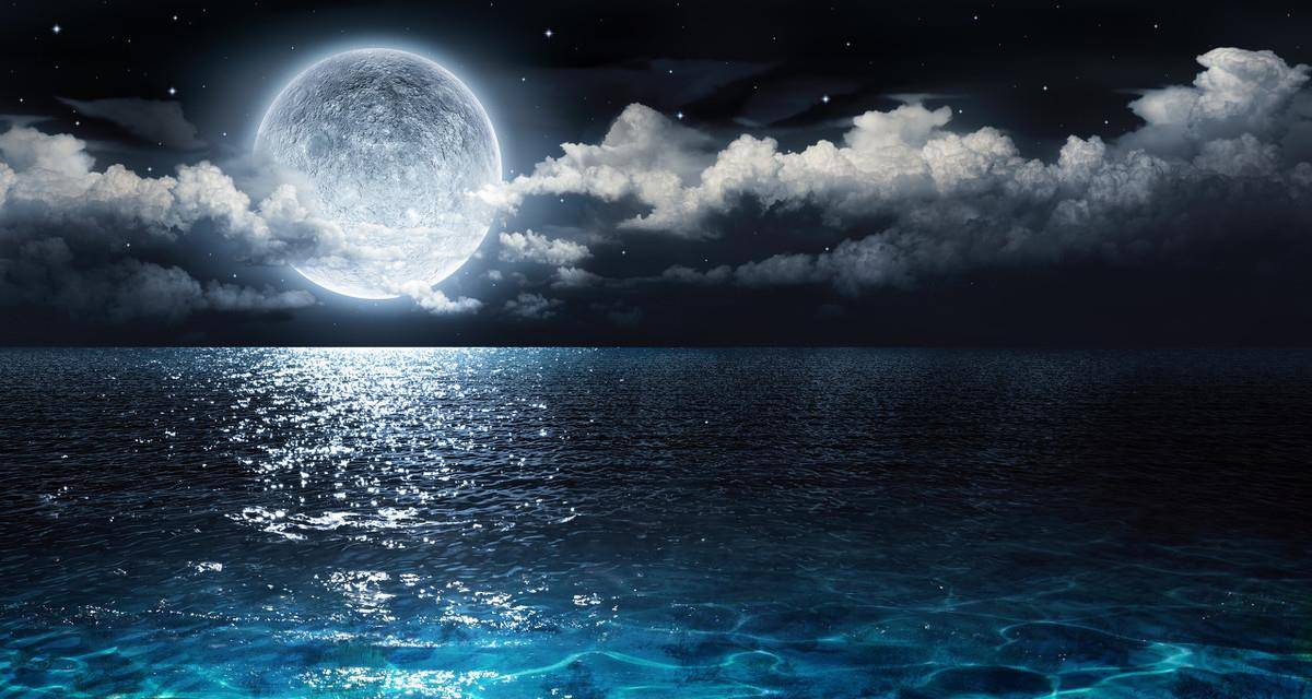 一流传700年无名氏之作,也是月亮被写得最绝的一次,开篇就醉人_李白