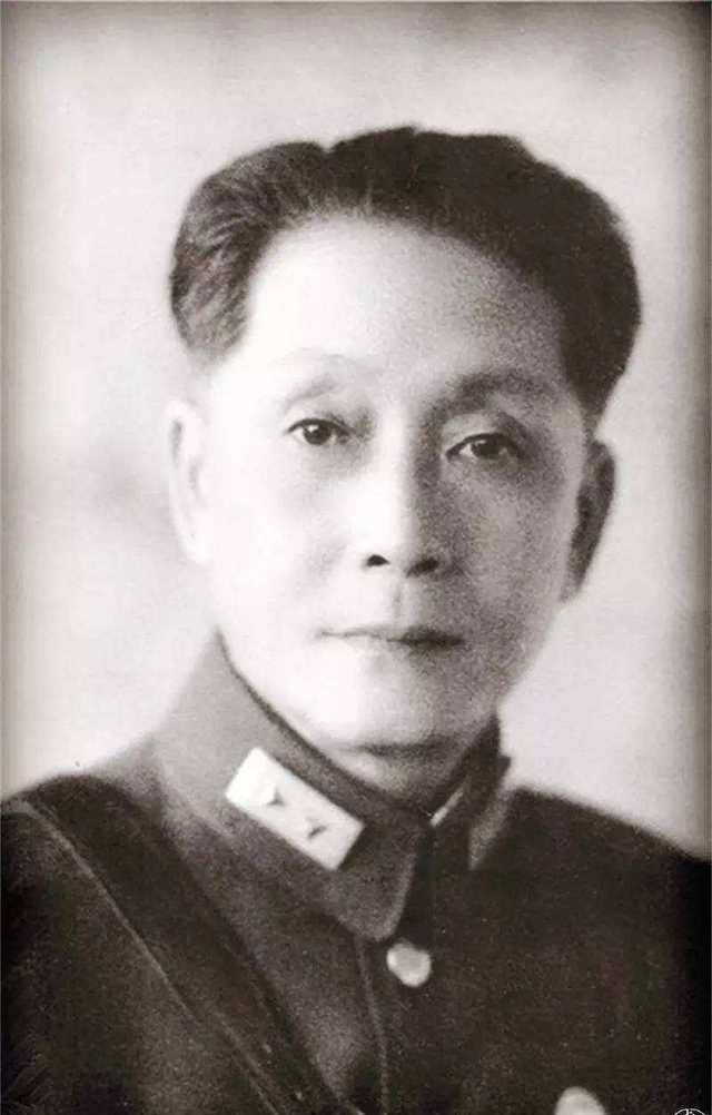 “百里”他是中国军神，抗战时娶日本女人做老婆，最后在全校师生面前自杀