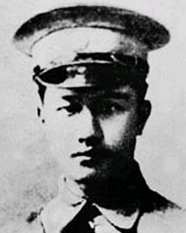 “国民革命军”王尔琢井冈山骁勇之将，追击叛徒时壮烈牺牲，女儿20岁因病去世
