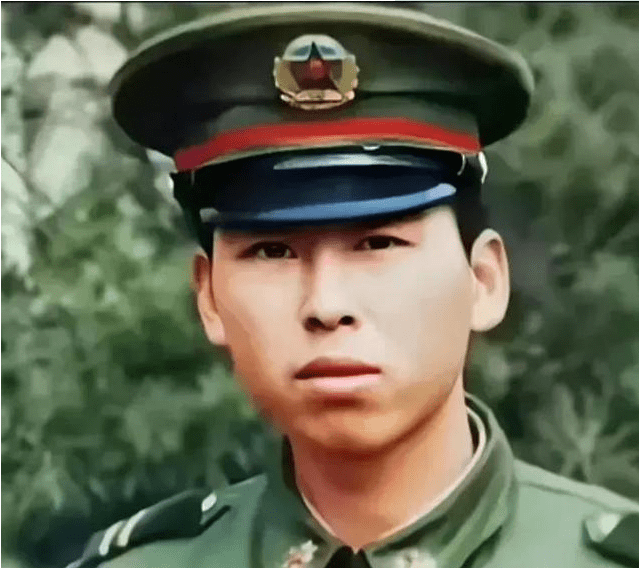 "守山大叔"于新伟:上帝踹了他的脑袋一脚,又亲吻了他的嗓子_老家_妻子