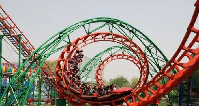 谁"杀"死了西部欢乐园!_项目_西北_七里河区