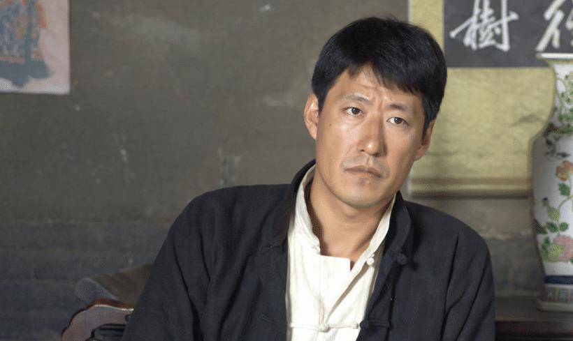 明星在出镜之后是能够持续得到大众喜欢的,比如娄艺潇和潘长江以及小