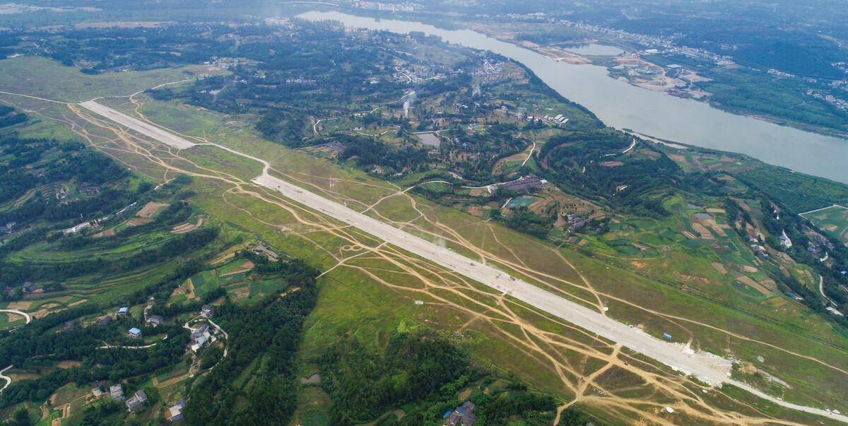 四川南充:南部呼叫阆中,你们的飞机场修得咋样了?