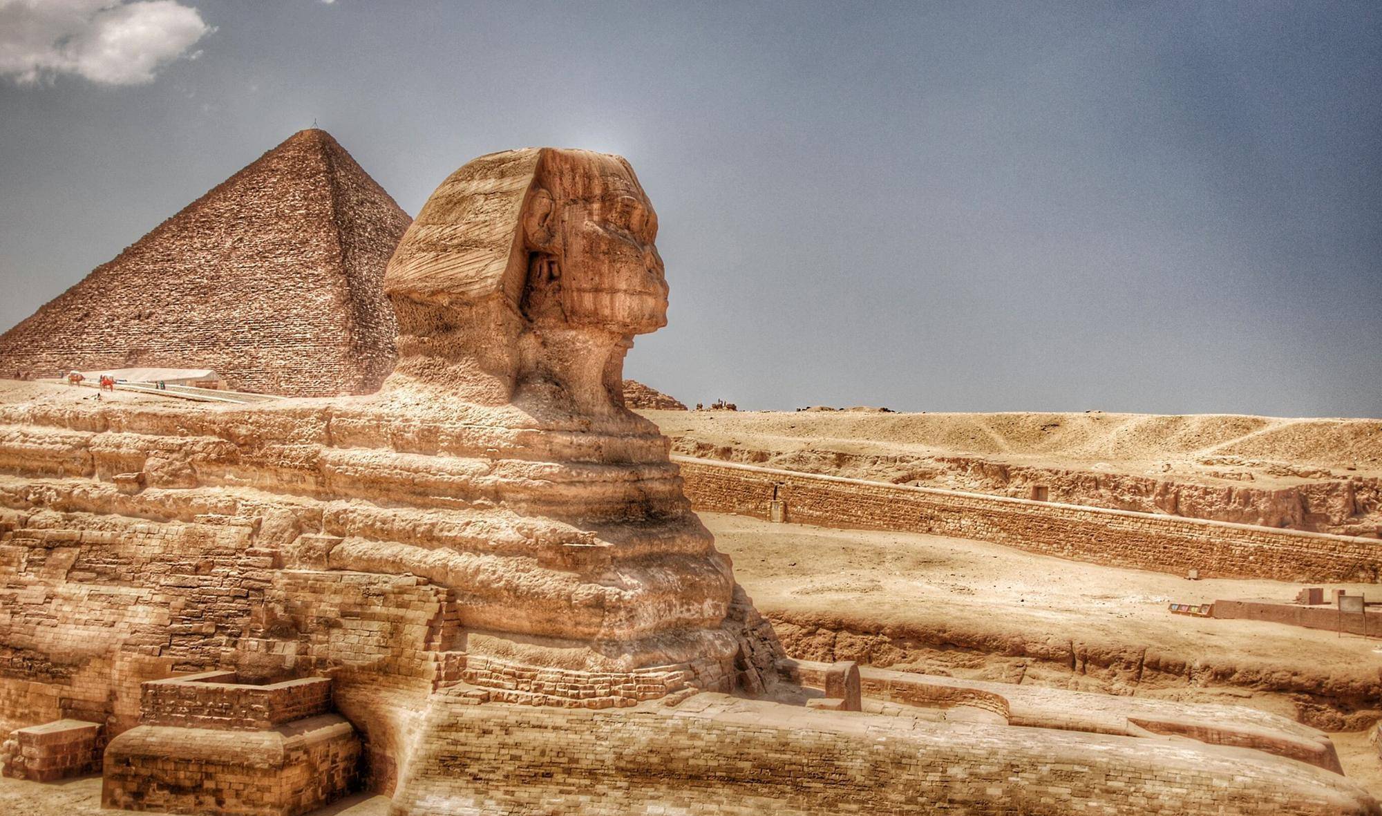 自然形成堪称奇迹,游客争相去打卡_垃圾_中国_金字塔