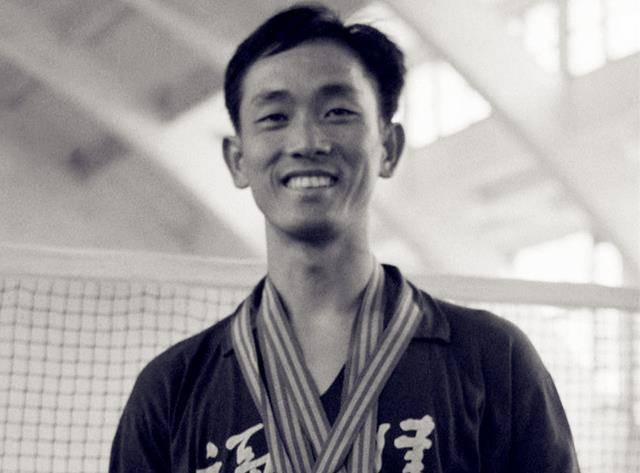 坏消息！中国羽毛球英雄逝世，享年89岁，林丹悲痛，球迷泪流