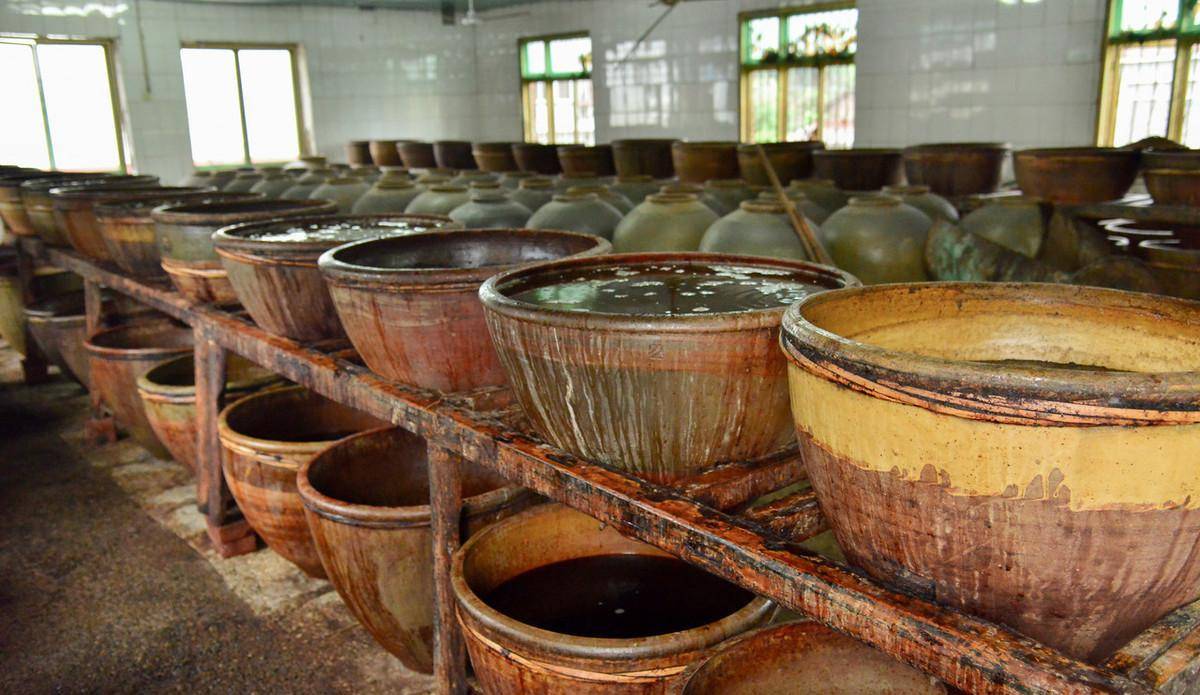 黑塔忘记父亲嘱咐,酒糟发酵为醋醋的发明者为古中兴国杜康之子