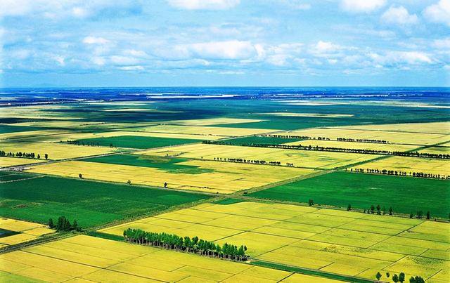 原创             西北第一大平原:面积近5万平方千米,最早有"天府之