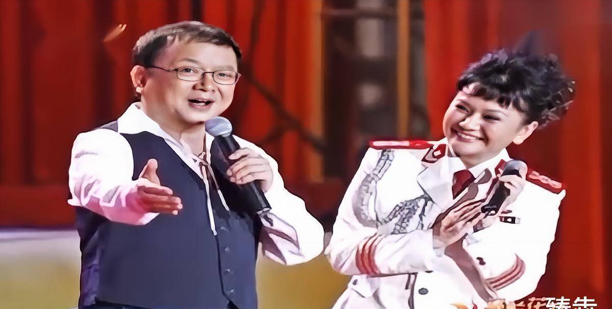 "歌唱家"王静:和老公聂卫平分手后独自带娃,她的故事让你警醒_王刚