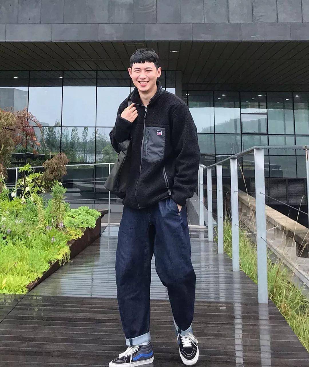 身高178cm以下的男生,尽量少穿这3种"显矮裤"!