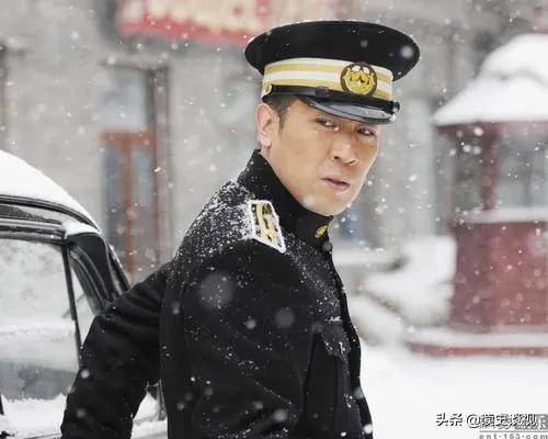 悬崖之上热映,周乙扮演者于和伟另外5部谍战片,你都看了吗?