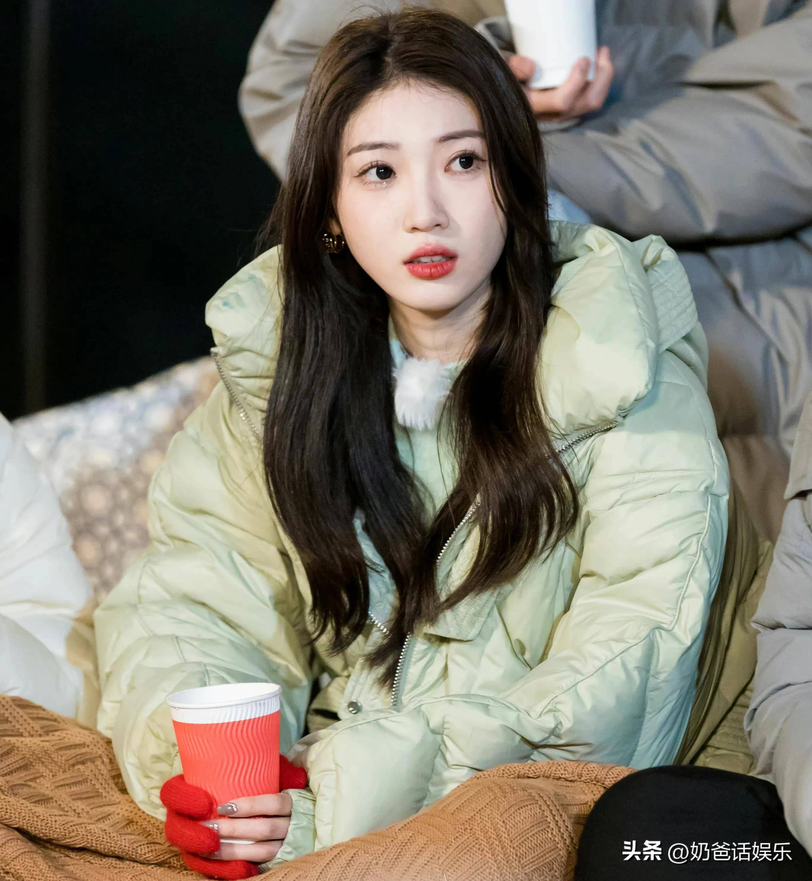 《怦然心动20岁2》女6虚报学校遭吐槽,自我介绍片段