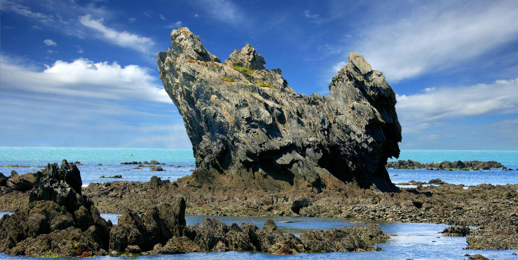 惊险刺激的发现王国主题乐园,飞行体验馆;运动休闲的金湾高尔夫,金石