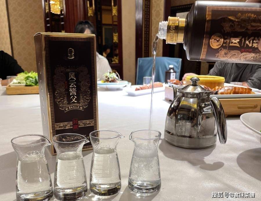 广东"怪酒"玉冰烧,酿酒竟然用肥肉,可酿完酒的肉都哪去了?