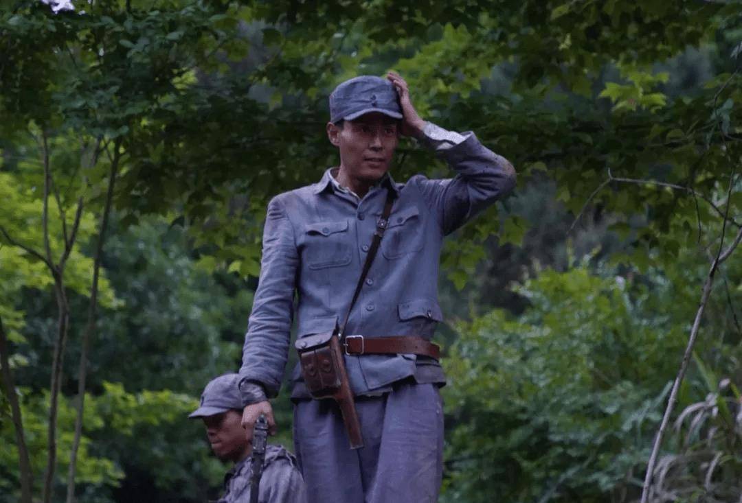 "布衣将军"张达志:为军区攒下7千万元,坚守兰州14年_西北_中国_司令