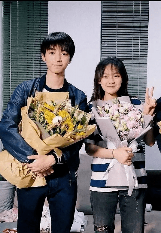 王俊凯新歌为文淇发的?