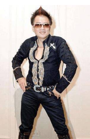 "的高凌风:24岁成名,爱情混乱3婚6子,逝世无人送终_感情_歌曲_金友庄