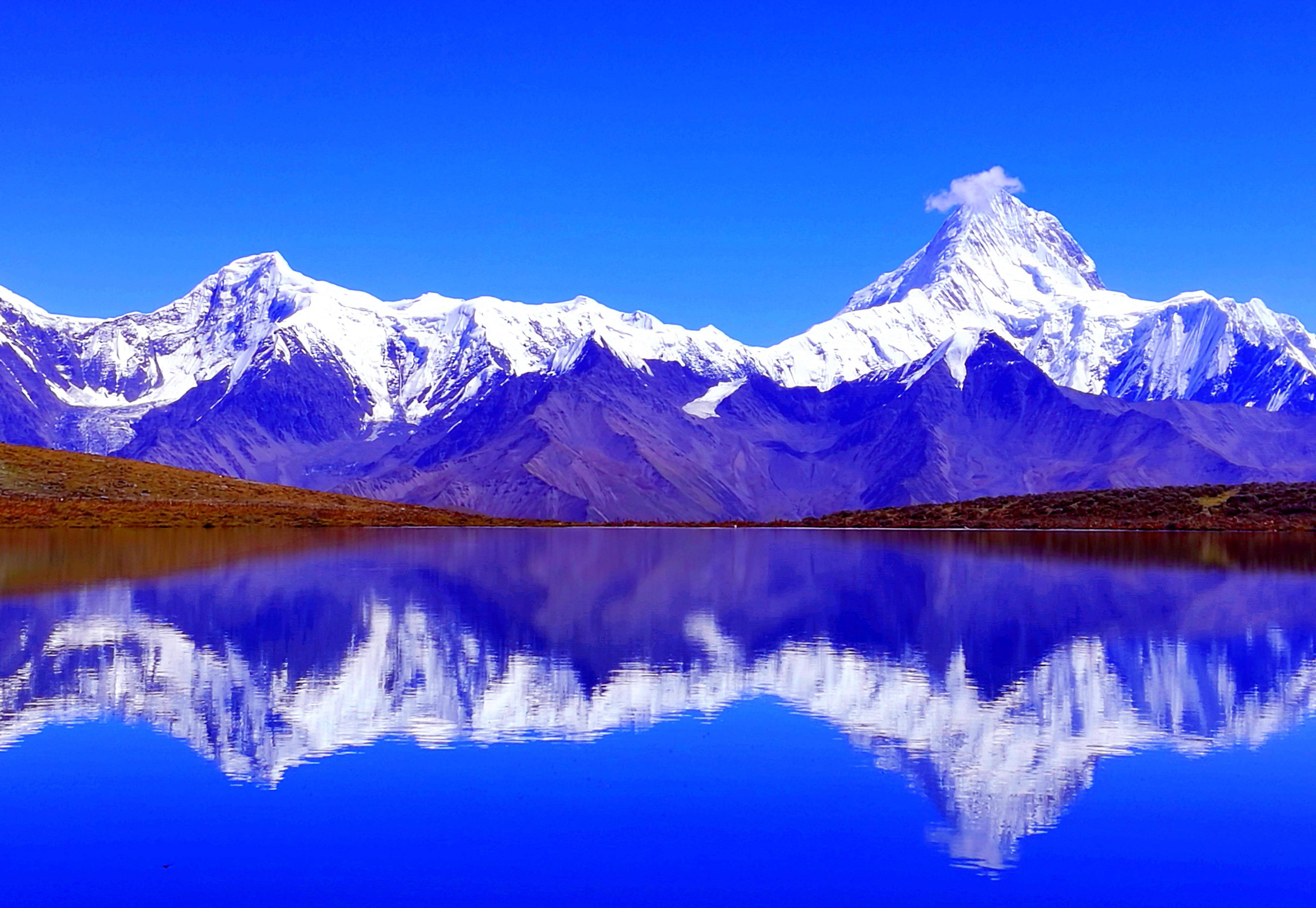 贡嘎山风景名胜区图片