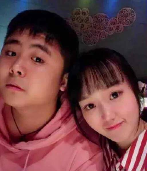 1.岳云鹏:当前德云社最火的年轻_微头条_郭德纲_相声_妻子