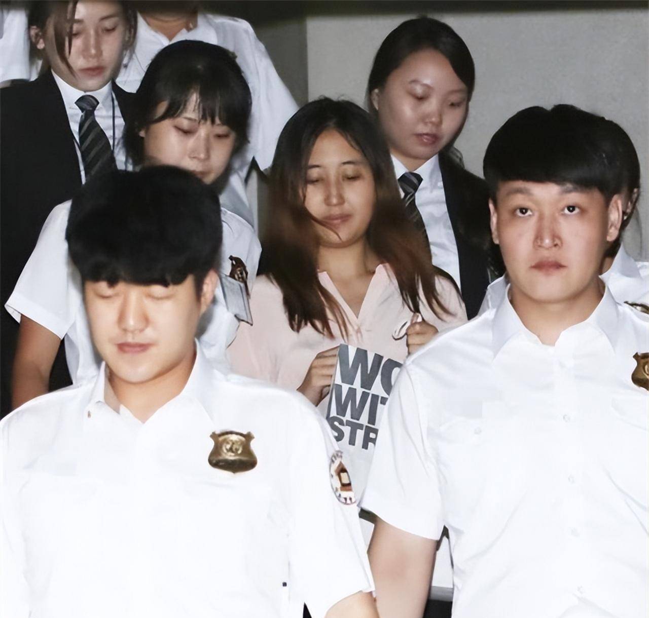 这点恐怕崔顺实都没有想到,自己宠了这么多年的女