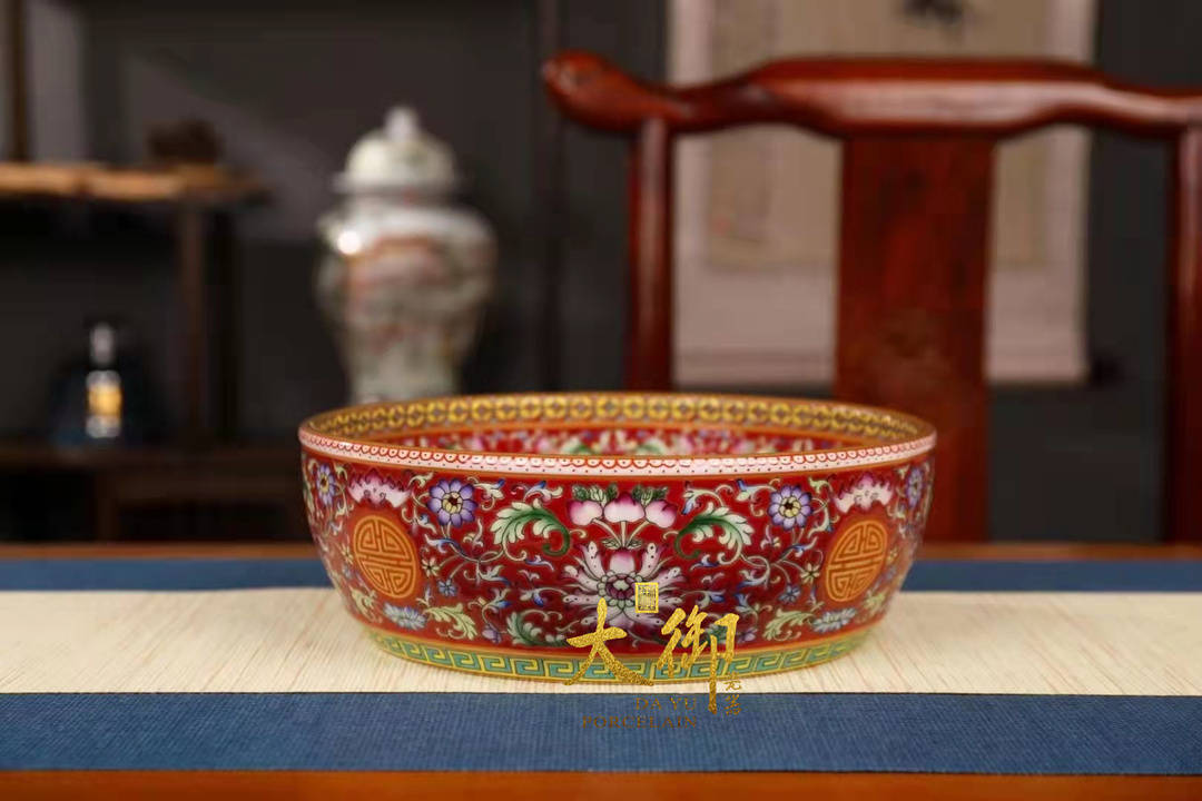 瓷器干货|| 当代景德镇瓷器的收藏价值在哪？还有没有收藏的必要？_搜狐网