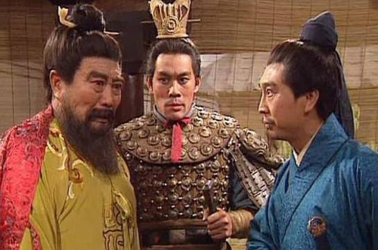 董卓派出一支杀龀鲆悠揭醵珊拥奶,然后暗中派遣一支精锐部队