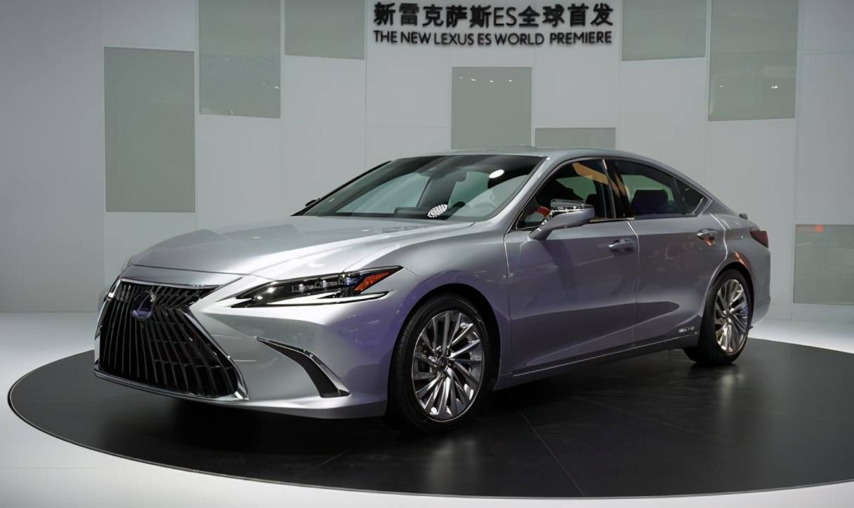 2021款雷克萨斯es惊艳亮相,外观内饰全新升级,期待上市吗_搜狐汽车