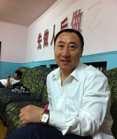 赵本山弟子张小光:因为55元钱,过etc时被收费杆砸中身亡_观众_宋小宝