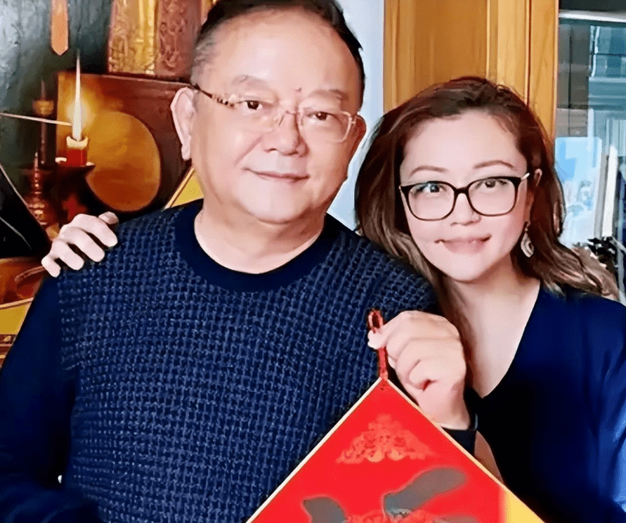 娱乐圈中的8对老夫少妻,因戏生情,网恋,最大差37岁最小差20岁_饶芯语