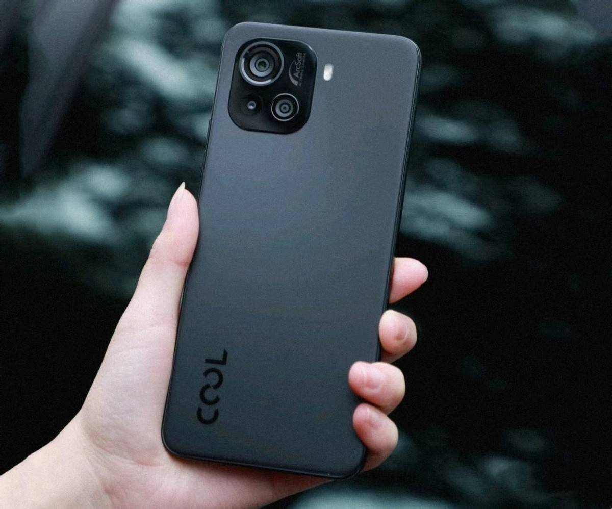 总结酷派cool20pro显然是一款性价比非常高的手机,同价位性能跑分基本