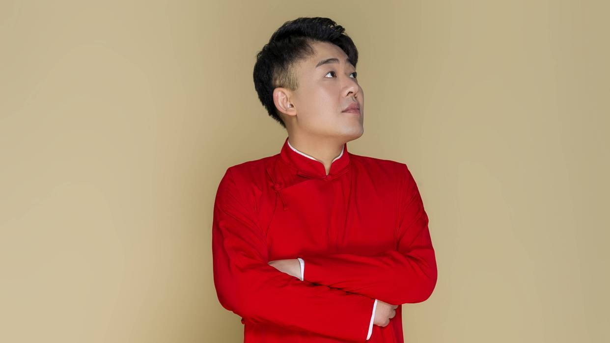 5月17日,德云社张鹤帆发布了一张自己的旧照,照片经过p图之后显得十分