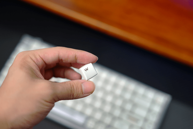 开箱体验杜伽Hi Keys，一把与众不同的潮流键盘，有颜值有手感