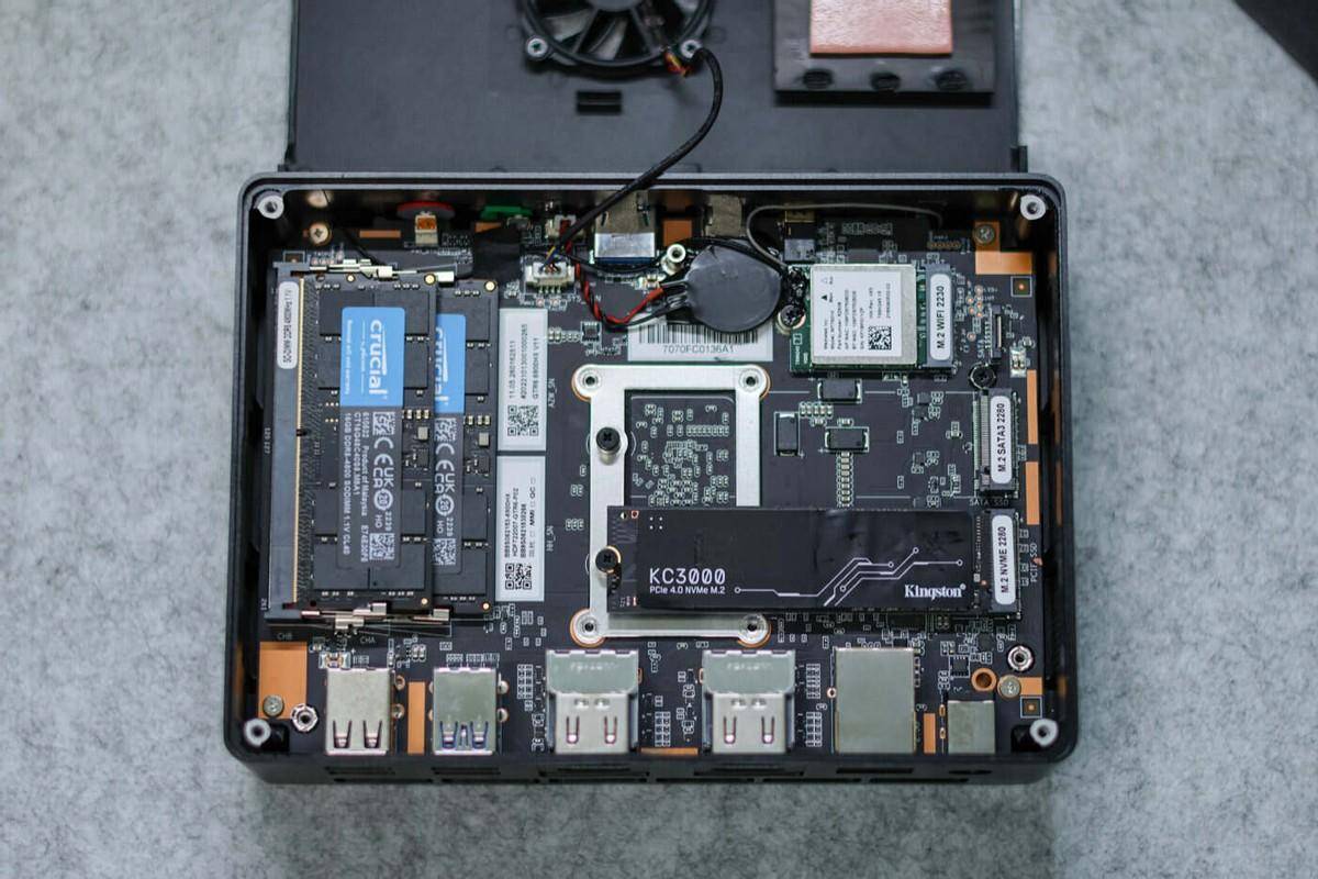 零刻GTR6评测：迷你主机到底能不能性能与体积兼得？